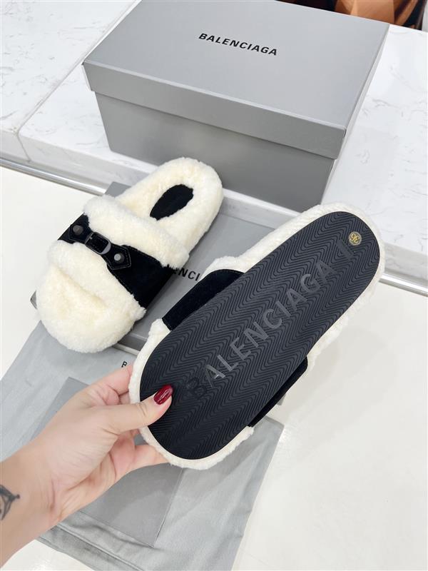 20251128184419680 230